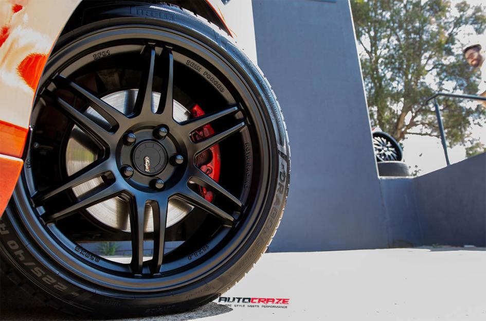 VOLVO V40 SF01 SATIN BLACK
